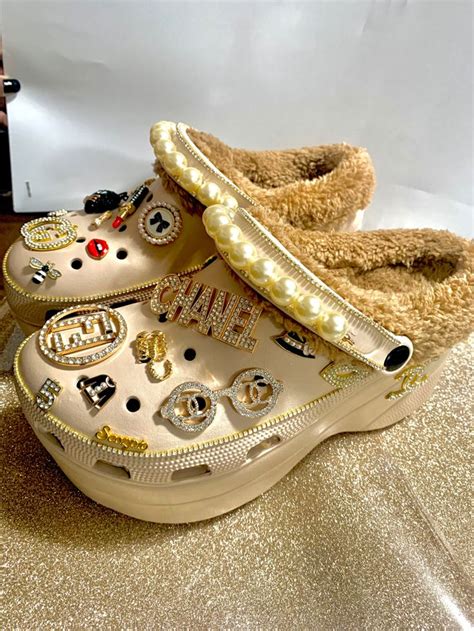 Diy Thick Cros Crocs Fashion Bedazzled Shoes Diy Fluffy Shoes