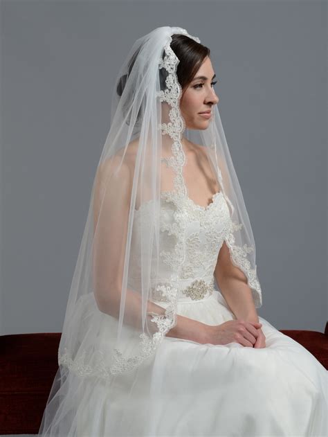 Bridal Wedding Veil Elbow Fingertip Alencon Lace V036 V036