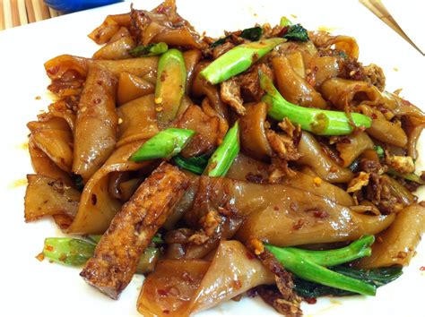 If you're planning to make them yourself, you should probably same some and if you're planning on going to thailand, enjoy! veg st. louis: drunken noodles taste of thai