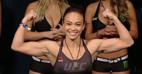 Video Michelle Waterson Strips Down To Her Birthday Suit For The New