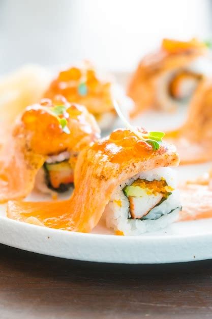 Free Photo Grilled Salmon Sushi Roll