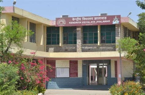 Kendriya vidyalaya is a summation of 1093 central government schools affiliated to the ministry of human. KVS Admission 2019 : Admission Process For Class 2 Starts ...