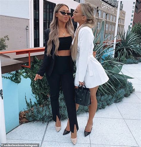 Tammy Hembrow Wishes Sister Emilee A Happy Birthday Daily Mail Online