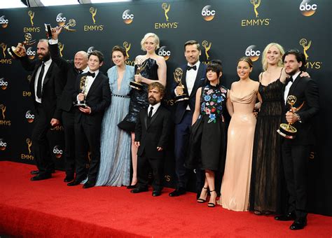 Game Of Thrones Triumphs At 2016 Emmys — Making Game Of Thrones