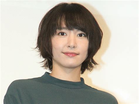 新垣结衣（yui aragaki) presents fashion of 60s on magazine nylon japan in june, 2015. 「こんなガッキー見たかった!」『逃げ恥』で見せる新垣結衣 ...