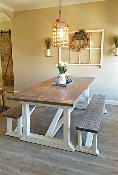 Diy farmhouse table plans the end 2×6 slats should overhang about 3, while the side 2×6 slats should overhang about 3 1/4. Chunky Is The New Chic - Farmhouse Table Plans You Need To See