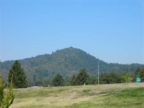 This grants pass city park is a fun place to wander and explore. Grants Pass | Favorite places, Natural landmarks, Oregon