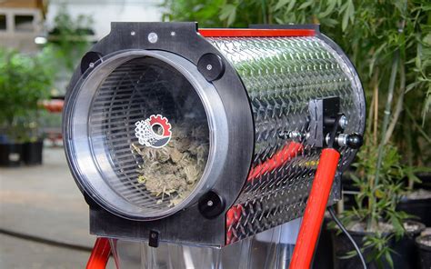 Many commercial growers consider the ez trim wander to be the best bud trimmer machine. Buy the Dry Bud Trimmer That's Right For You