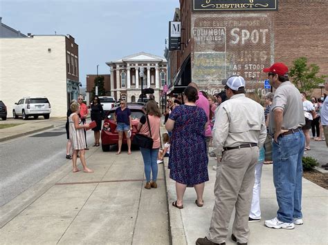 Hoptown Mural Start Of New Downtown Image Whvo