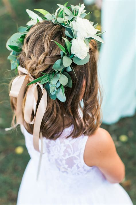 Greenery Flower Girl Crown With Light Floral Accents Floral By Duvall Events Photo By Jessi Nic