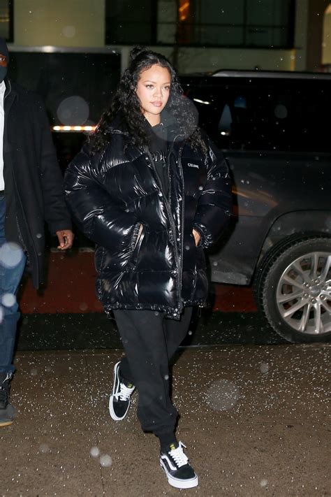 Rihanna Wears Vans Old Skool Sneakers In Nyc Teen Vogue