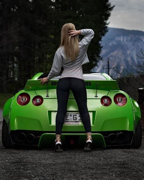 conozca los coches más populares y lujosos del mundo chicas de coches chicas en autos chica