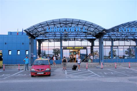 Rumänienurlaub Das Internet Reisebüro Für Rumänien Der Airport In