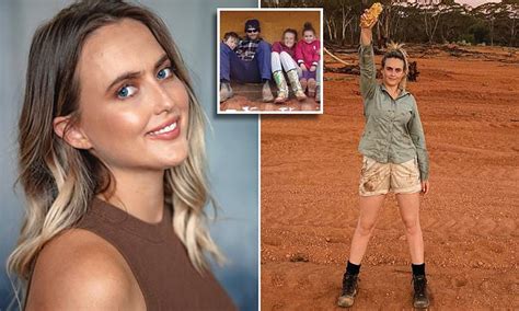Discovery Channel Gold Rush Star Tyler Mahoney Reveals Her Unique Life