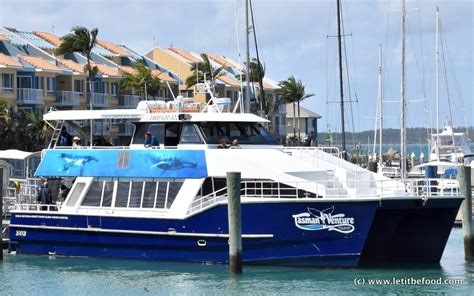 Hervey Bay (Whale Watching), Queensland (7 September 2016) - Let It Be Food