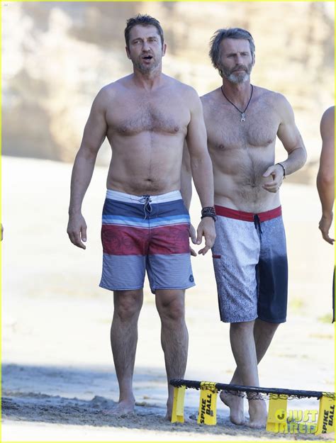 Gerard Butler Shirtless In Boxers Naked Male Celebrities