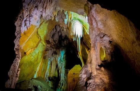 Jenolan Caves Jenolan Caves Cave Wonderful Places
