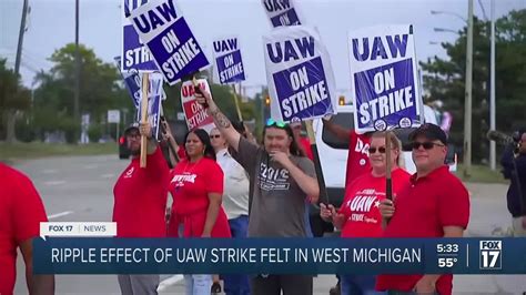 Ripple Effect Of Uaw Strike Felt In West Michigan Youtube