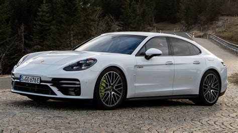 2020 Porsche Panamera Turbo S E Hybrid Wallpapers And Hd Images Car