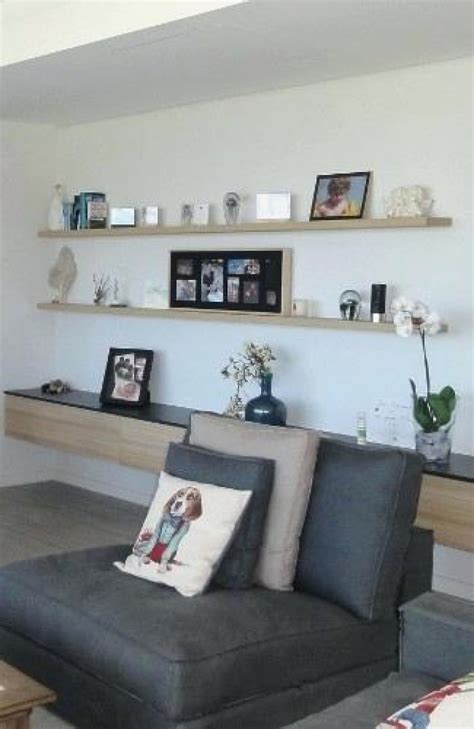 Esthétique et peu encombrante proposée dans de nombreux styles, l'étagère murale vous rendra de nombreux services en plus. Décoration étagère murale salon - Design en image