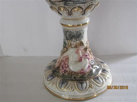 Capodimonte Italian Porcelain Vaseurn