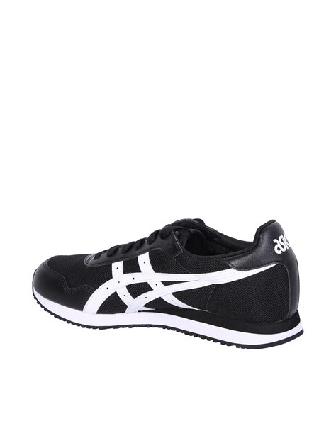 Asics Tiger Runner Ii Sportstyle Sneakers In Black Modesens