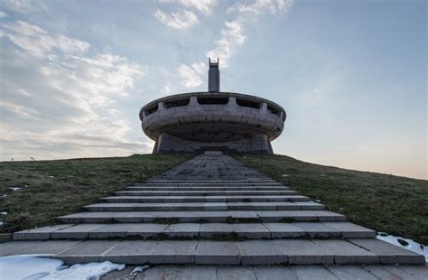 Buzludzha Bulgarias Abandoned Soviet Monument Unusual Places