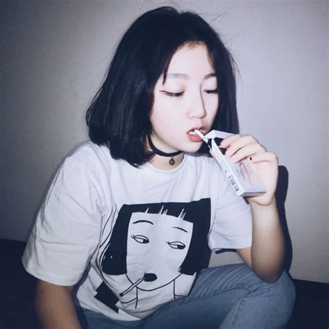 Camiseta Chica Fumando Smoking Girl T Shirt Wh258 On