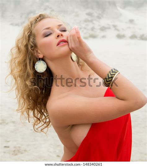Pretty Nude Woman Wrapped Red Fabric Stock Photo 148340261 Shutterstock