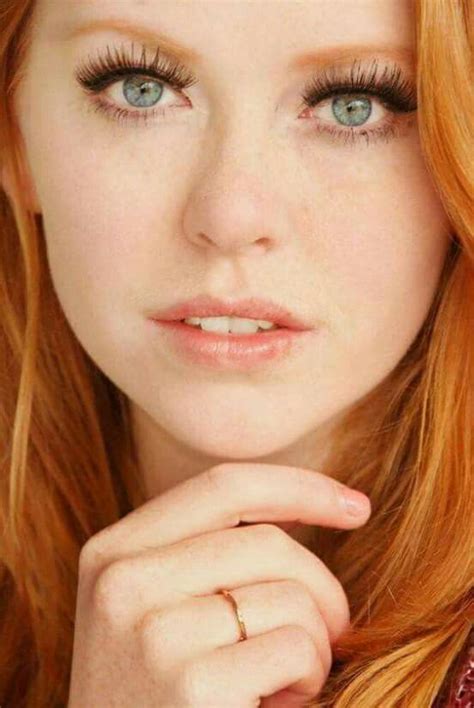 Pin By Pirate Cove On Gorgeous Redheads Redheads Red Hair Green Eyes Redhead