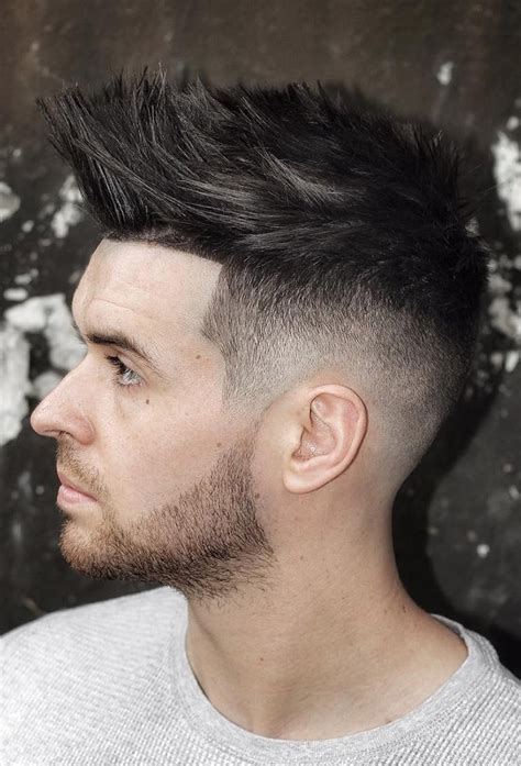 Gorgeous male haircuts for round faces. 30 Different Hairstyles For Boys In 2020 - Find Health Tips