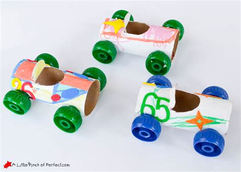 Make out this beautiful tube snake with toilet papers. Craft and Play: Toilet Paper Roll Car Craft