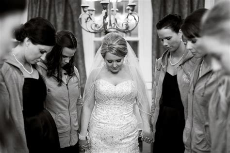 Praying With The Bridesmaids Before The Wedding Wedding Bridesmaid Pray