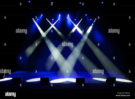 Free Stage With Lights Lighting Devices Night Show Stock Photo Alamy