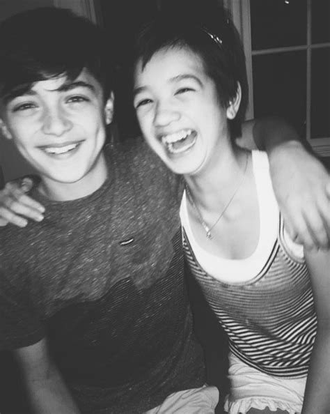 Asher Angel Peyton Elizabeth Lee Chicos Guapos Famosos Chicos Guapos Actrices