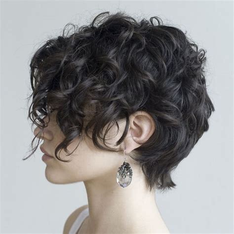 50 Curly Pixie Cut Ideas For All Face Shapes In 2023