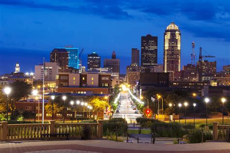 12056 meredith dr, urbandale, ia 50323, usa. Downtown Des Moines, Iowa - Center for Agile Leadership®