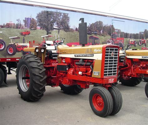 1970 Ih 826 Gold Demo Hydro International Harvester Tractors Farmall