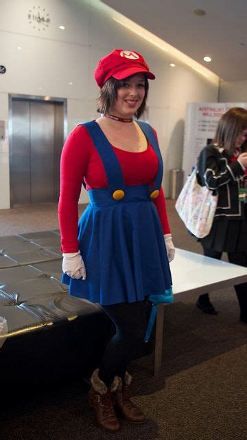 hoge taille mario cosplay cosplay woman best cosplay