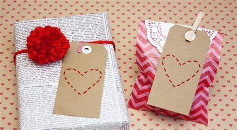 This valentine box idea is easy enough for the kids to make. 25 charming and cheap ideas for valentine's day decorations