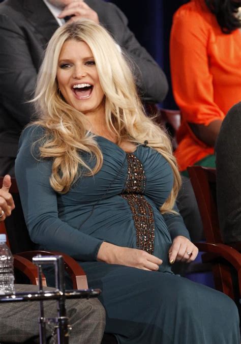When Is Jessica Simpsons Due Date Singer Says She ‘looks Like A Big Blob
