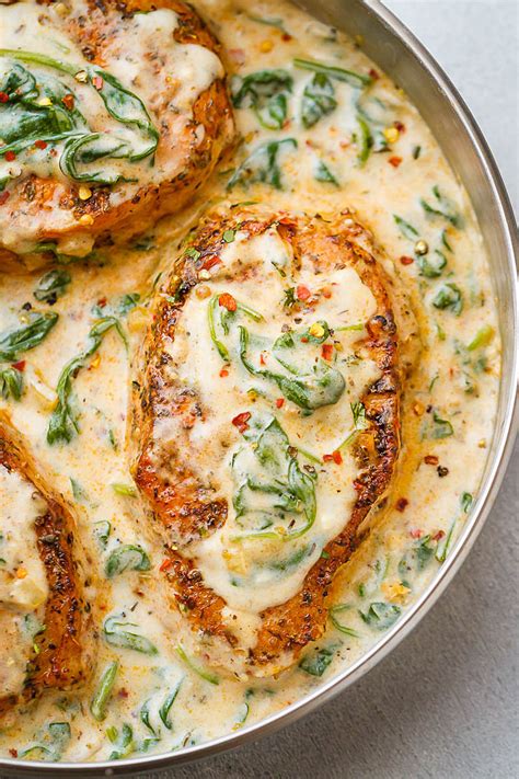 Rub the chops with spices and a little bit of flour. Boneless Pork Chops in Creamy Garlic Spinach Sauce | Great ...