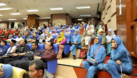 Kuala lumpur general post office (malay: Majlis Syarahan Perdana Profesor - Prof. Dr. Sharifa Ezat ...