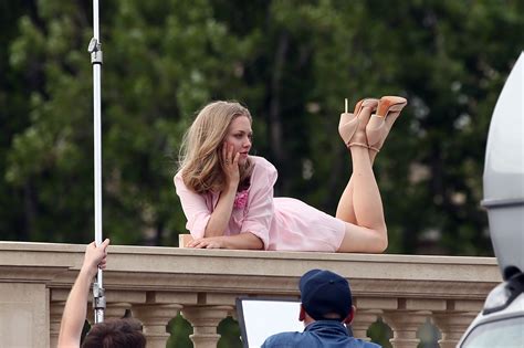 Amanda Seyfried Pantyless Photoshoot In Paris