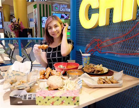 Ko hyang korean country delights is based on authentic korean home cooked food that includes dessert, drinks, soup, appetizers, noodles and rice dishes. Malaysian Lifestyle Blog: Jinjja Chicken Best Korean Fried ...