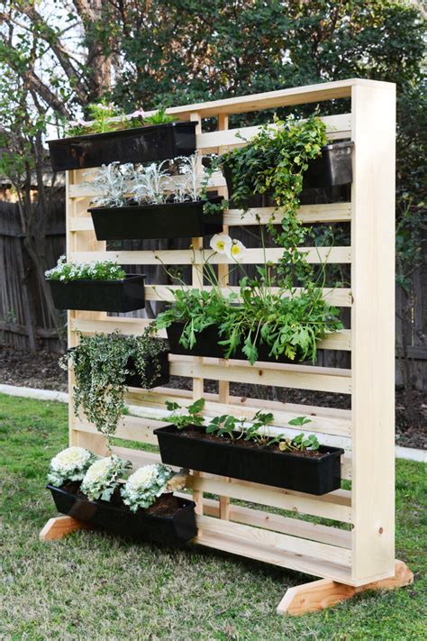 Diy Living Wall With Moveable Planters Oleander Palm