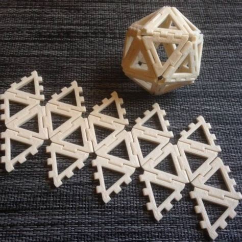 3d Printable Customizable Hingesnap Icosahedron Net By Mathgrrl