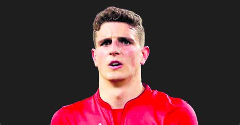 Join the discussion or compare with others! Guus Til ligt goed in (Russische) markt | Voetbal ...