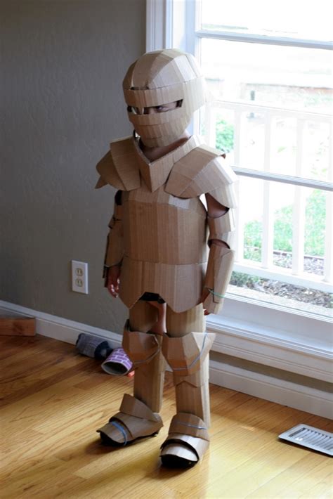 We did not find results for: Fantastical Cardboard Costume DIY Turns Boxes into Knight's Armor