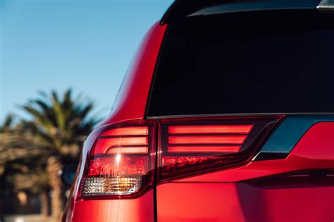 Learn how it drives and what features set the 2021 mitsubishi outlander apart from its rivals. Mitsubishi Updates Outlander PHEV For 2021 In Australia ...